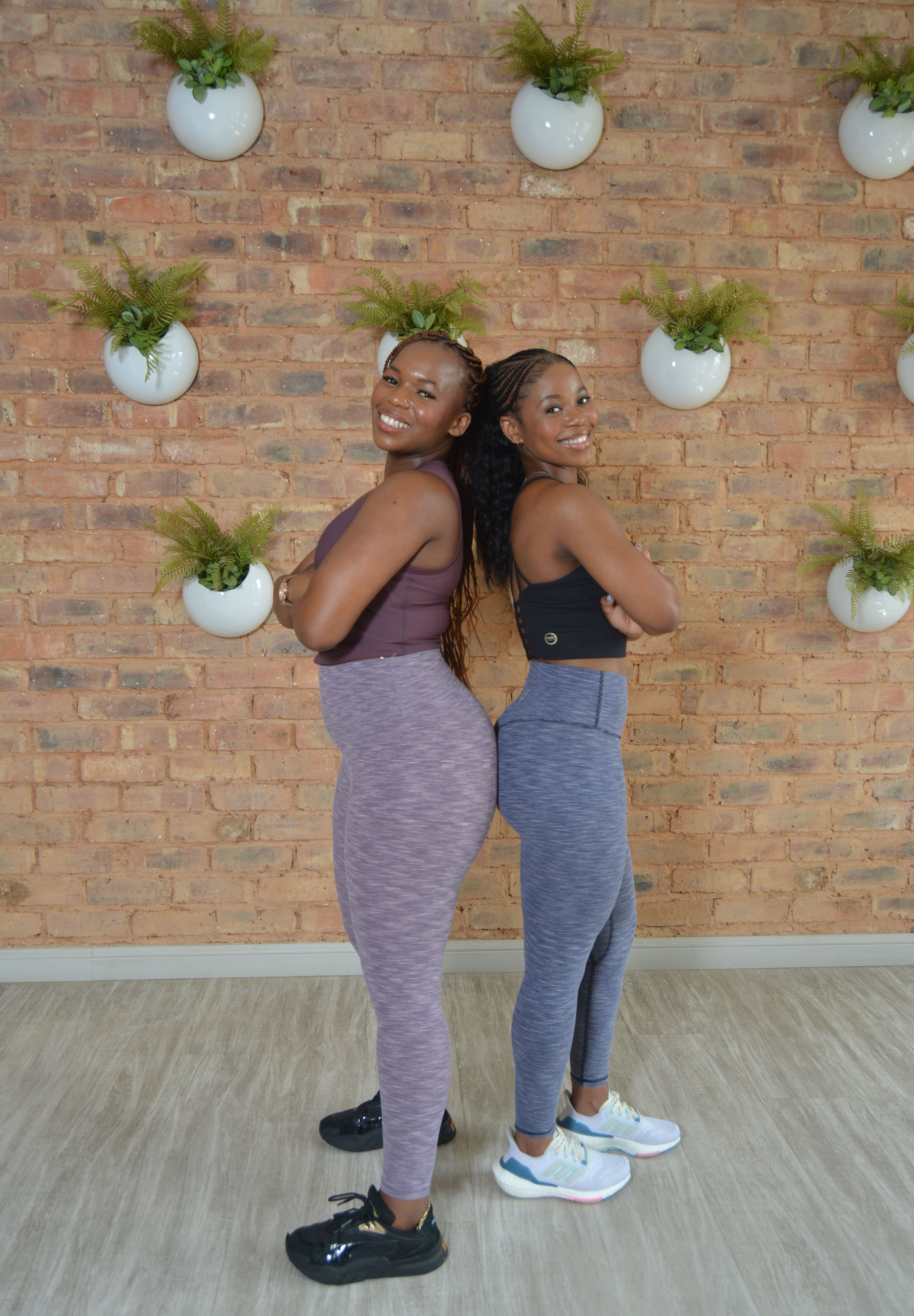 Cheeky Chic Leggings