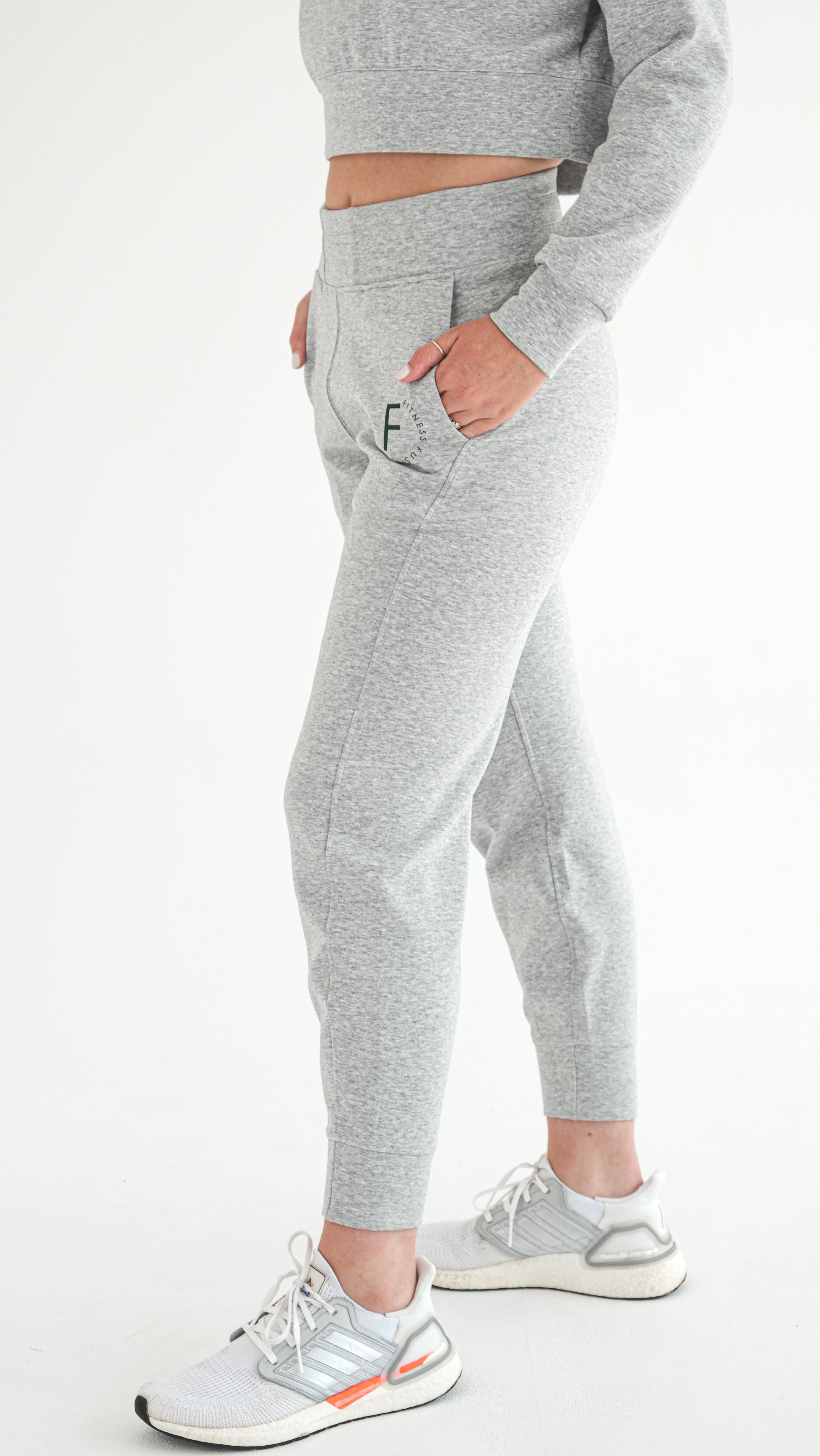 Fusion Crop Track Top