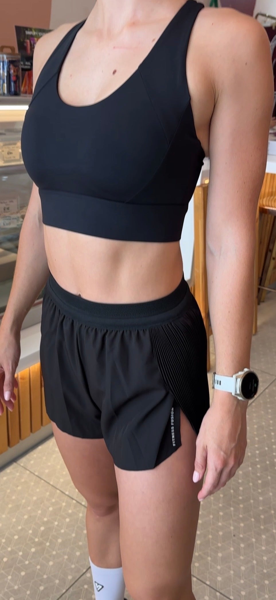 Swift Run Shorts - Pleated