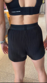 Swift Run Shorts - Pleated